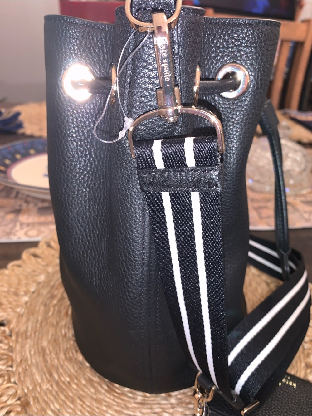 kate spade New York Rosie Black Pebbled Leather Bucket Bag w Coin pouch - Picture 7 of 9